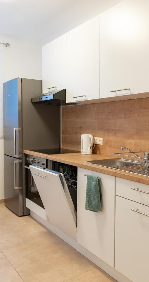 Pal'S Favoriten Apartment Виена Екстериор снимка