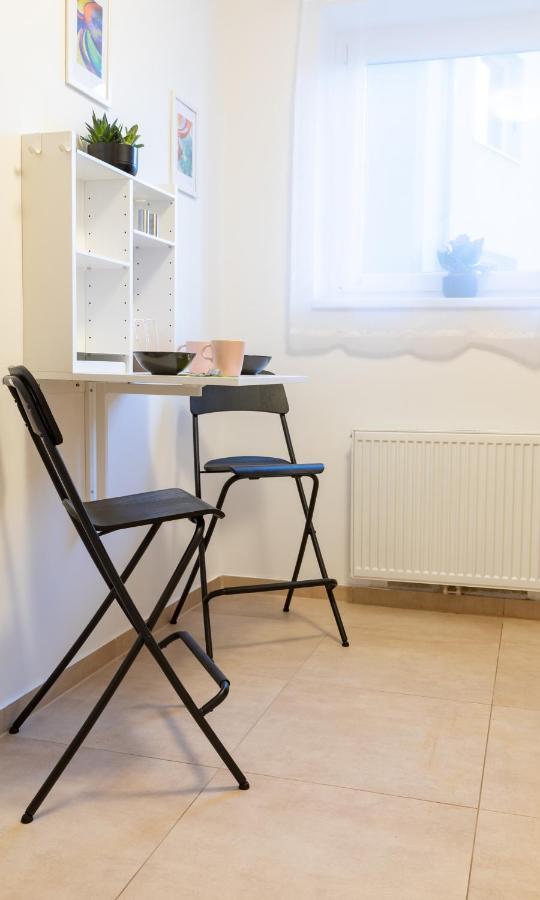 Pal'S Favoriten Apartment Виена Екстериор снимка