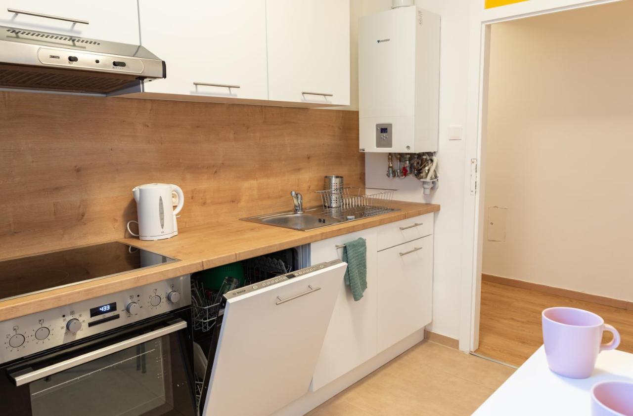 Pal'S Favoriten Apartment Виена Екстериор снимка